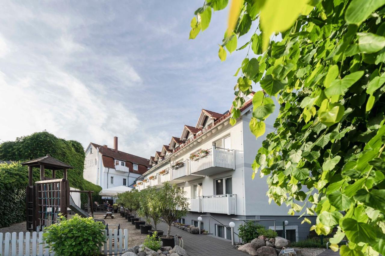 Hotel Markgraf Lehnin Exteriör bild