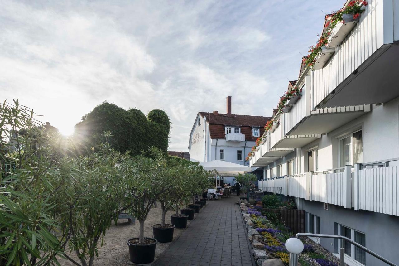 Hotel Markgraf Lehnin Exteriör bild