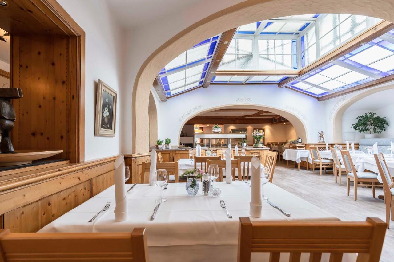Hotel Markgraf Lehnin Exteriör bild